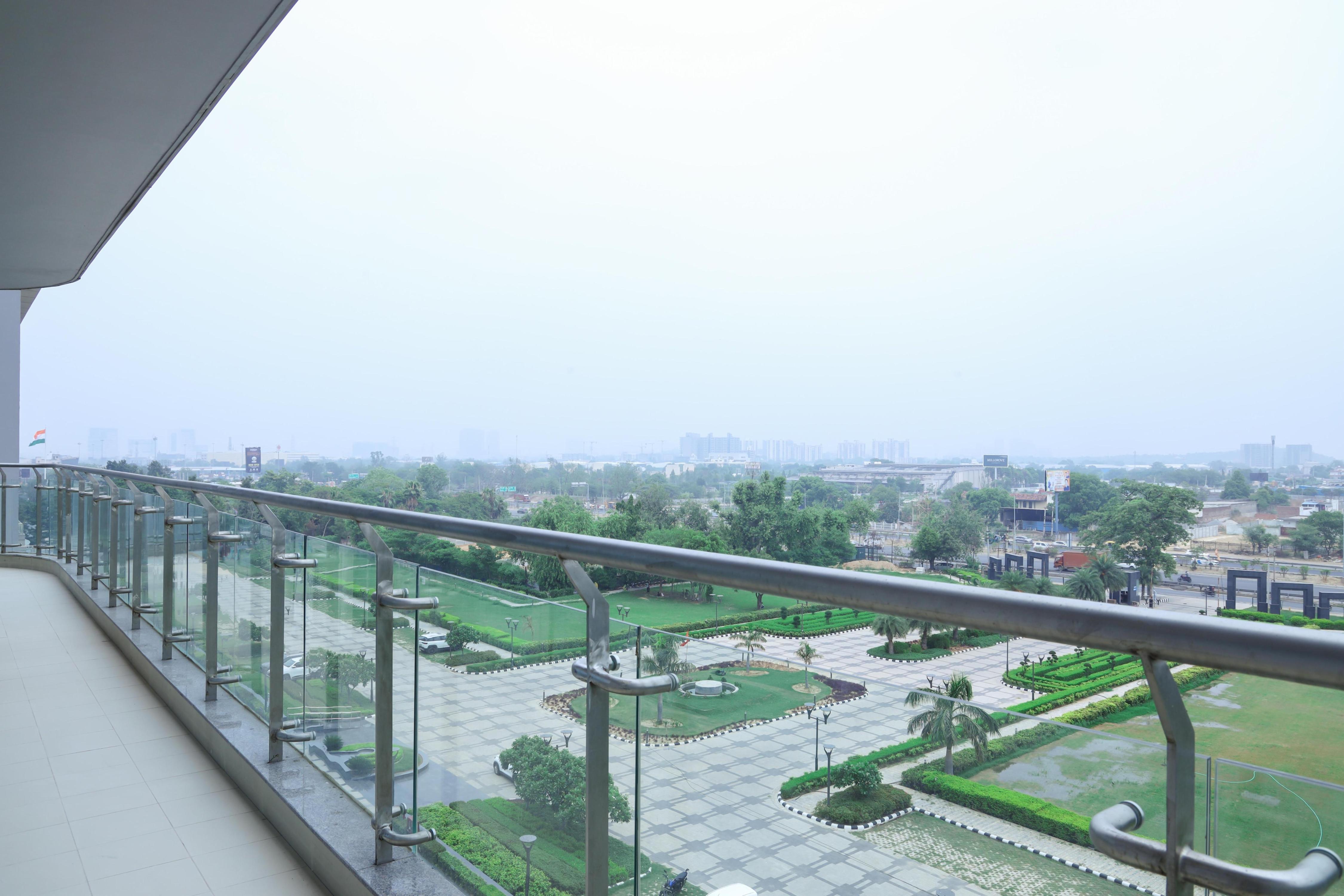 AR Suites KLJ Square - Tap to explore photos