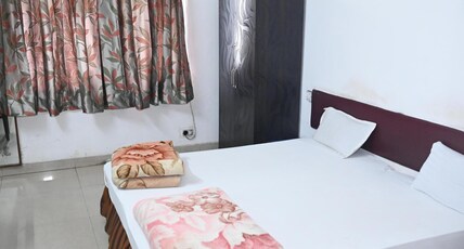 Hotel Safari Palace Room Type - Deluxe Room