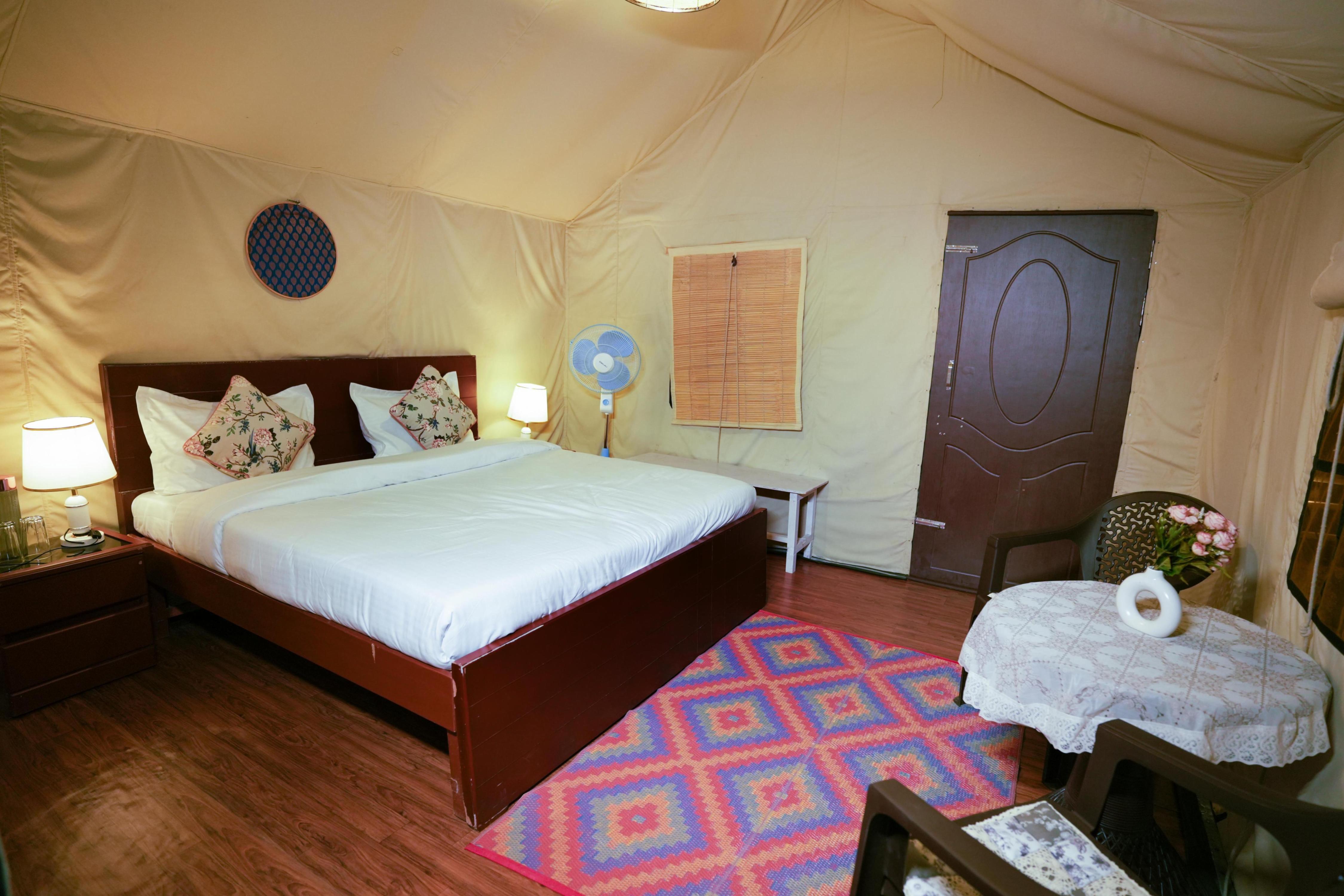 Emerald Woods Mukteshwar Room Type - Luxury Tent