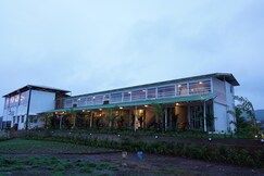 THE BOAT CLUB, KARJAT