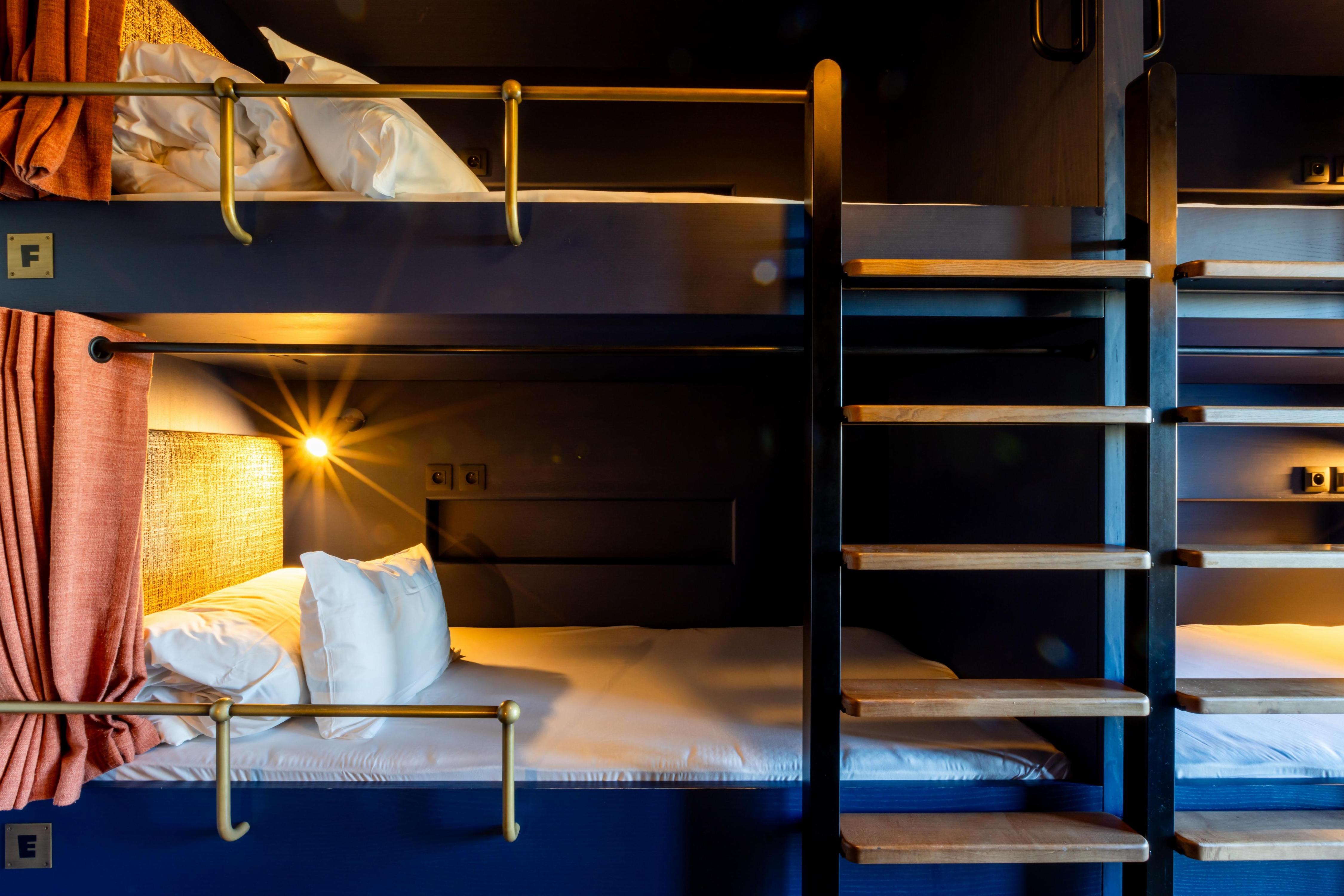 The People Paris Nation Room Type - Bed in dormitory of 6 Men shared bathroom