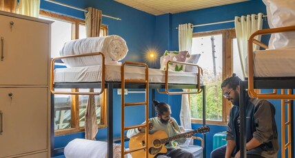 Zostel Shoja (Jibhi) Room Type - 1 Bunk Bed | 4 Bed Mixed Dorm | Shared washroom
