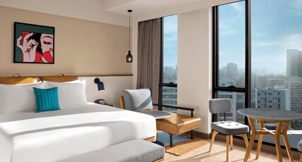 Moxy Mumbai Andheri West By Marriott Room Type - Moxy Director Room