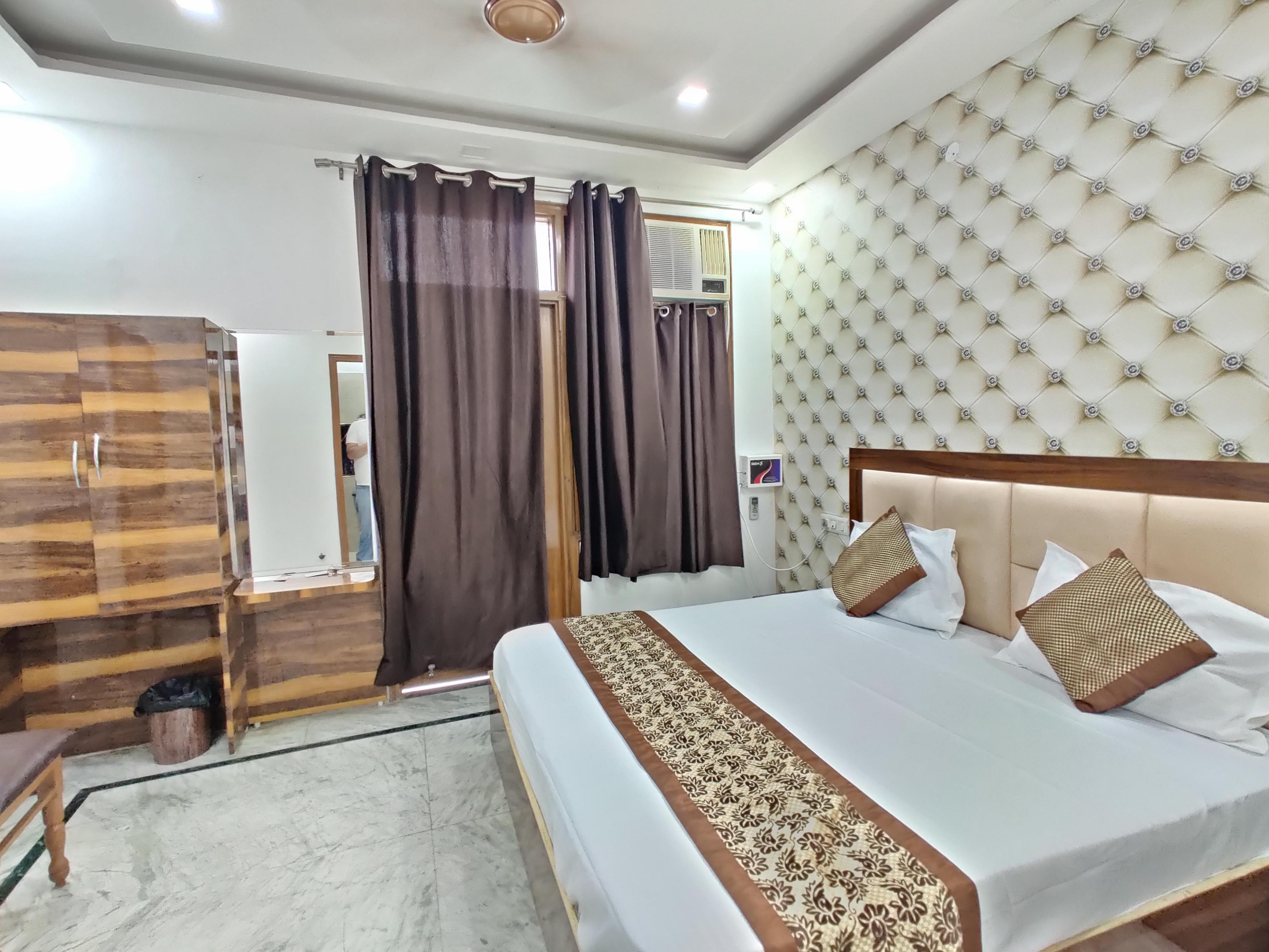 Prince BnB Room Type - Deluxe Room