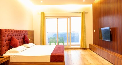 Jamuna's B&B Room Type - Deluxe Double Room with Balcony
