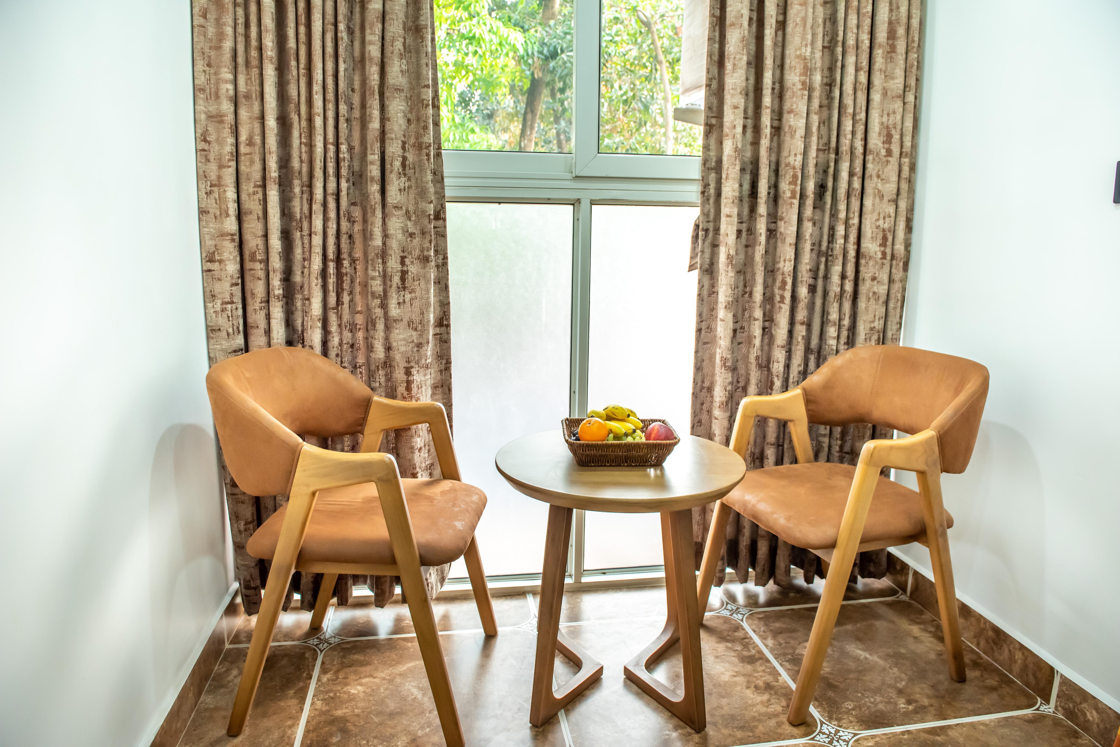 Shrikrishna Luxury 4BHK Villa with Private Pool and Bathtub - Tap to explore photos