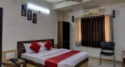 Hotel Sai Vishwkarma Room Type - Double Bed Room. A.C