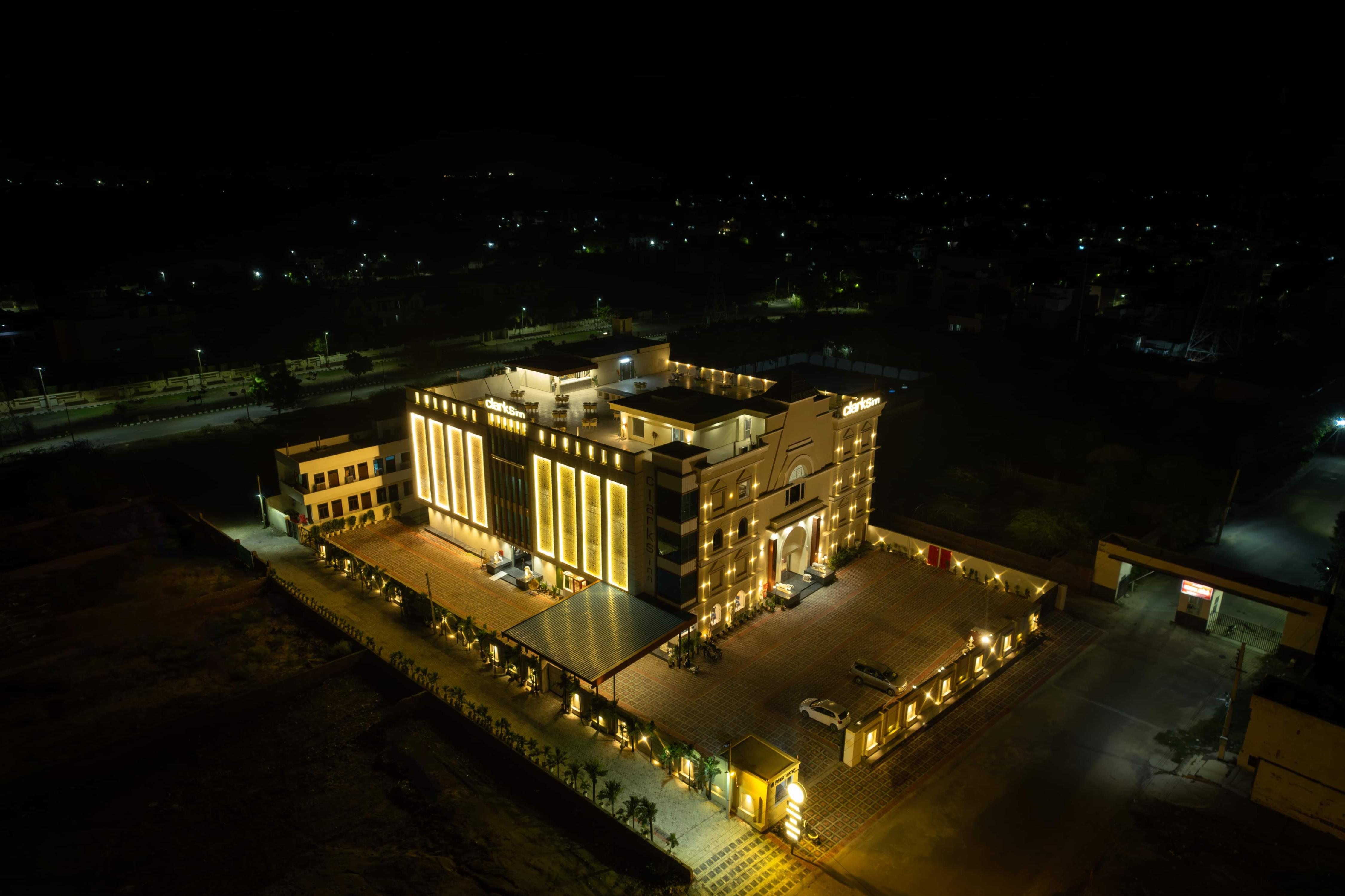 Clarks Inn Bathinda - Tap to explore photos