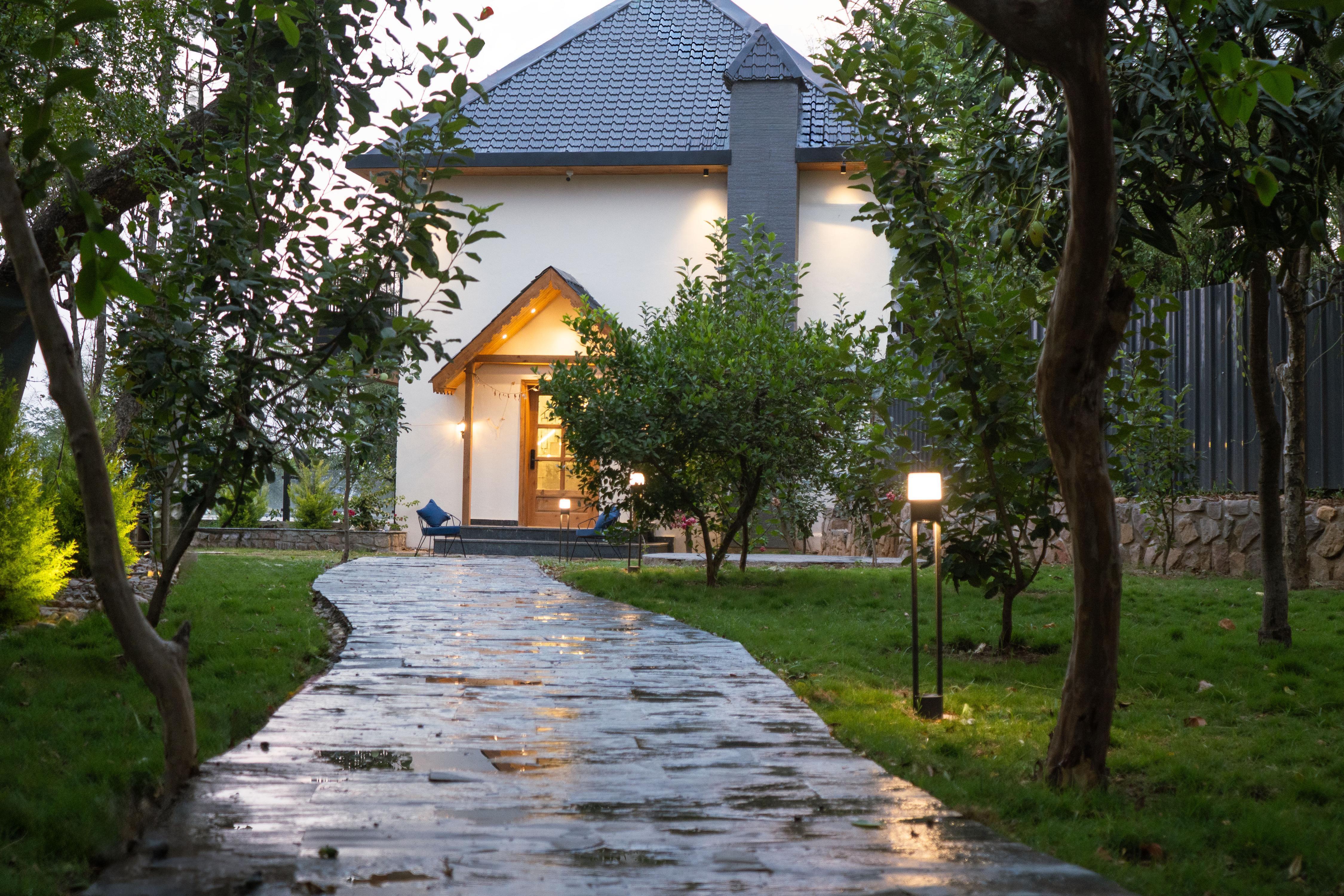 The Maple House  Luxurious villa