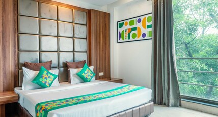 Treebo Twin Tree Room Type - Deluxe Room