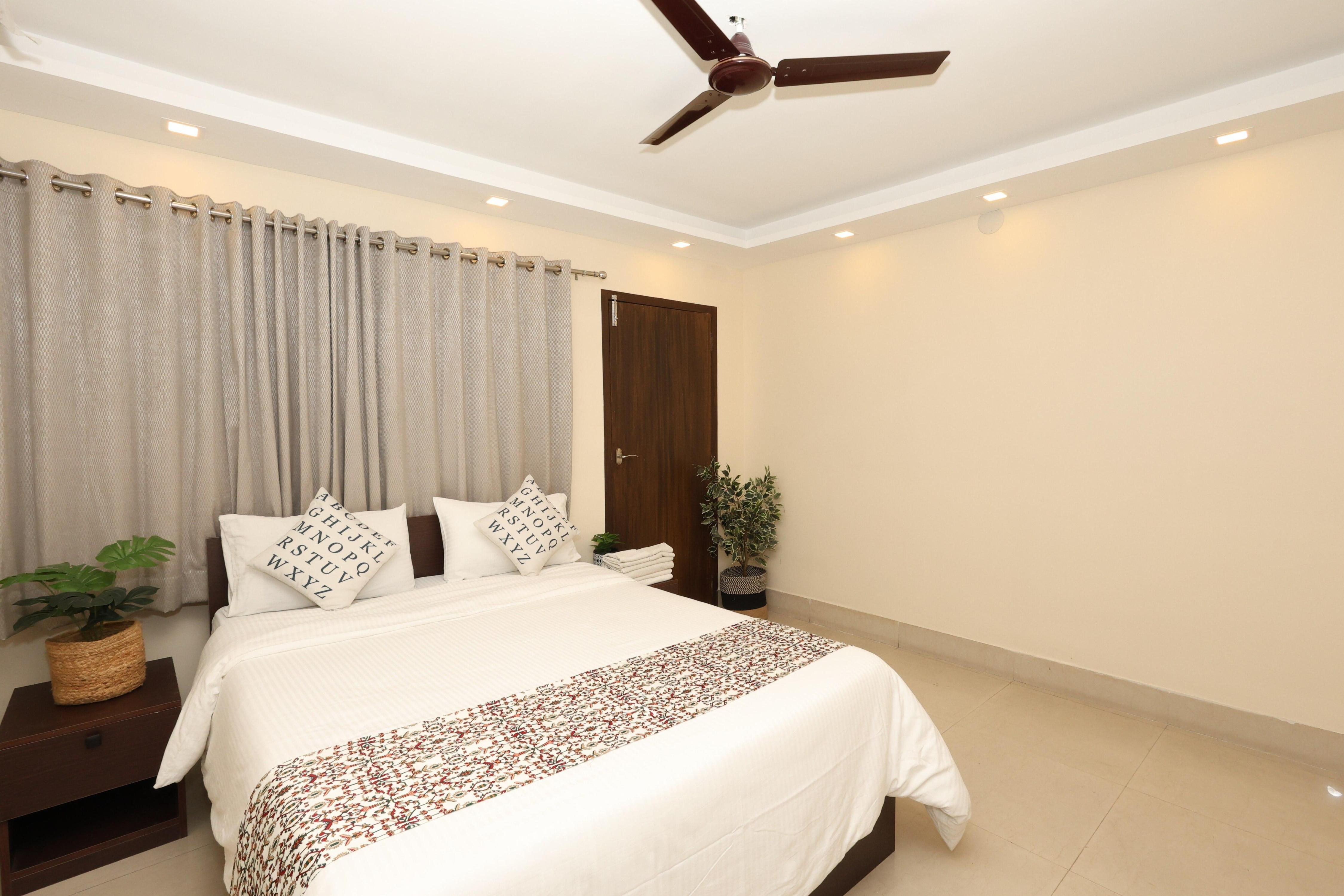 2BHK Comfort Hub Near Gariahat & Golpark
