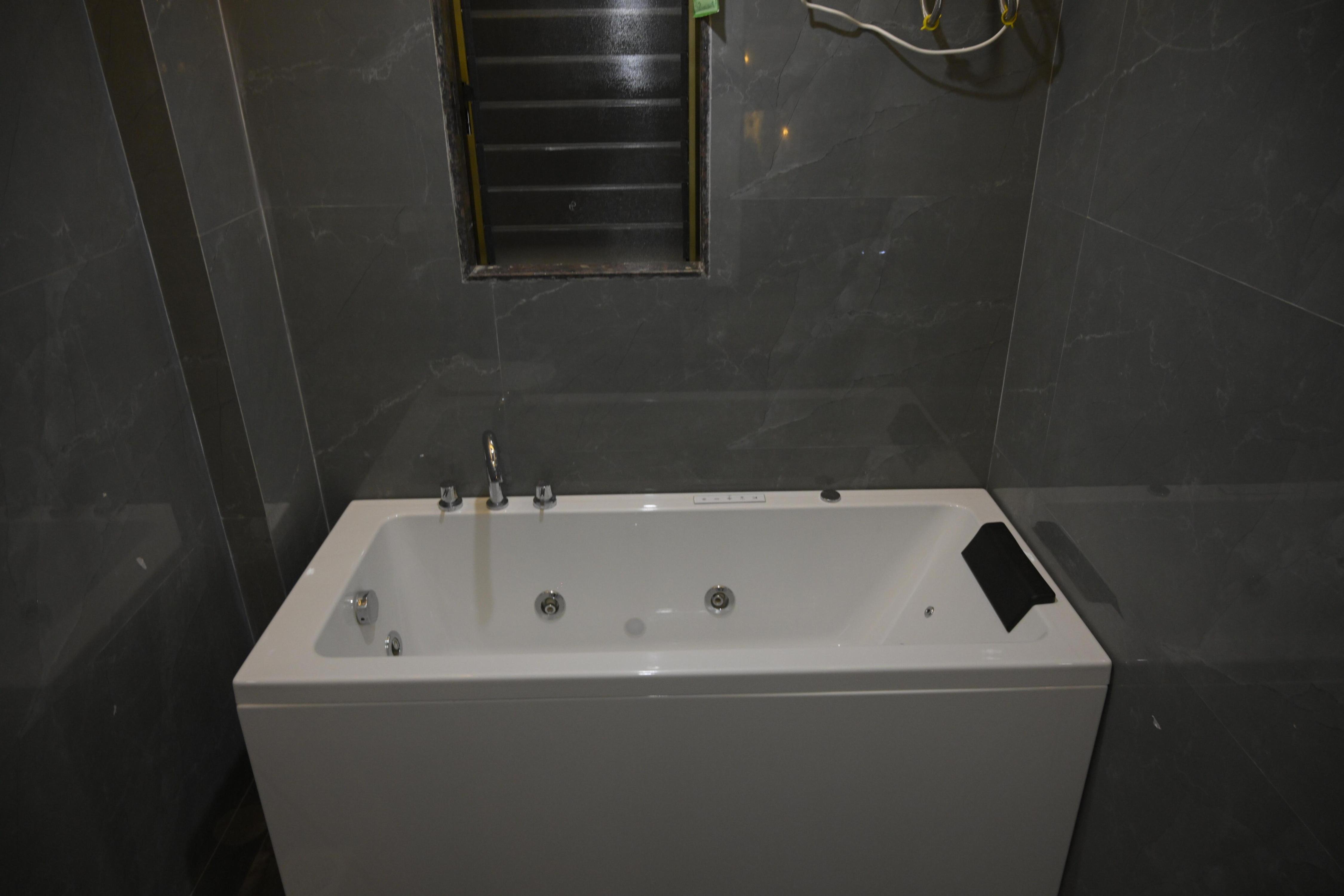 MUDRA VILLA & RESORT Room Type - Pool View Jacuzzi Couple Room (2 Person) With Balcony MUDRA VILLA & RESORT Room Type - Pool View Jacuzzi Couple Room (2 Person) With Balcony