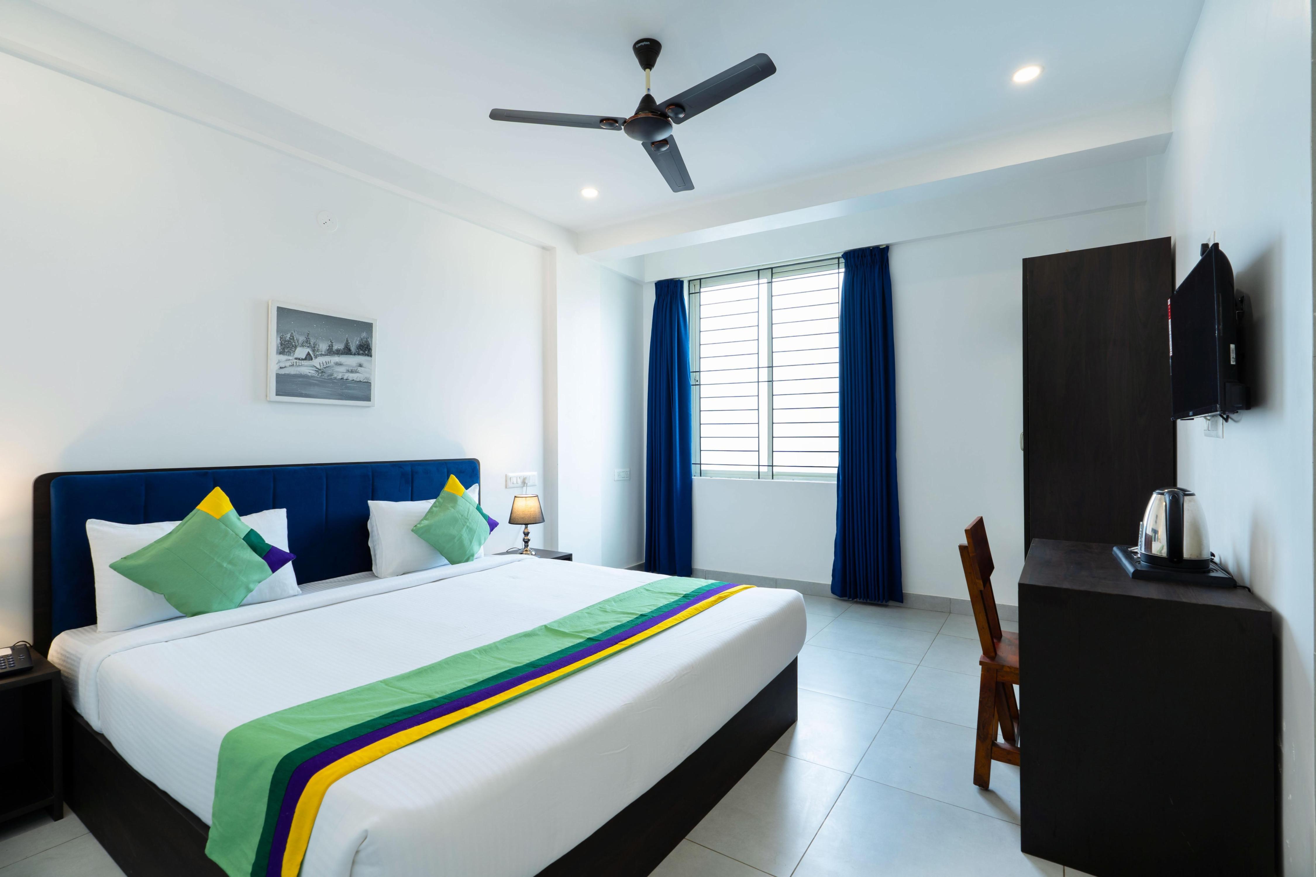 Treebo The Grand Skyla, Malleshwaram Room Type - Standard Room