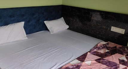 Radha Shree Home Stay Room Type - Bedroom 6