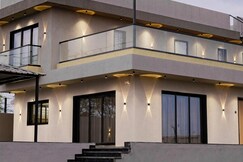 Regency Farmhouse 2 with Private Swimming Pool