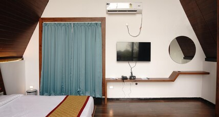 Q Mango Resort Room Type - Kesar Couple