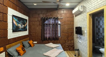 Hashtag Travellers By Mody Stays Room Type - Stone House 1 - Couple Room