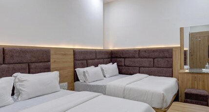 Hotel Apple View Room Type - Four Bed Family Ac Room