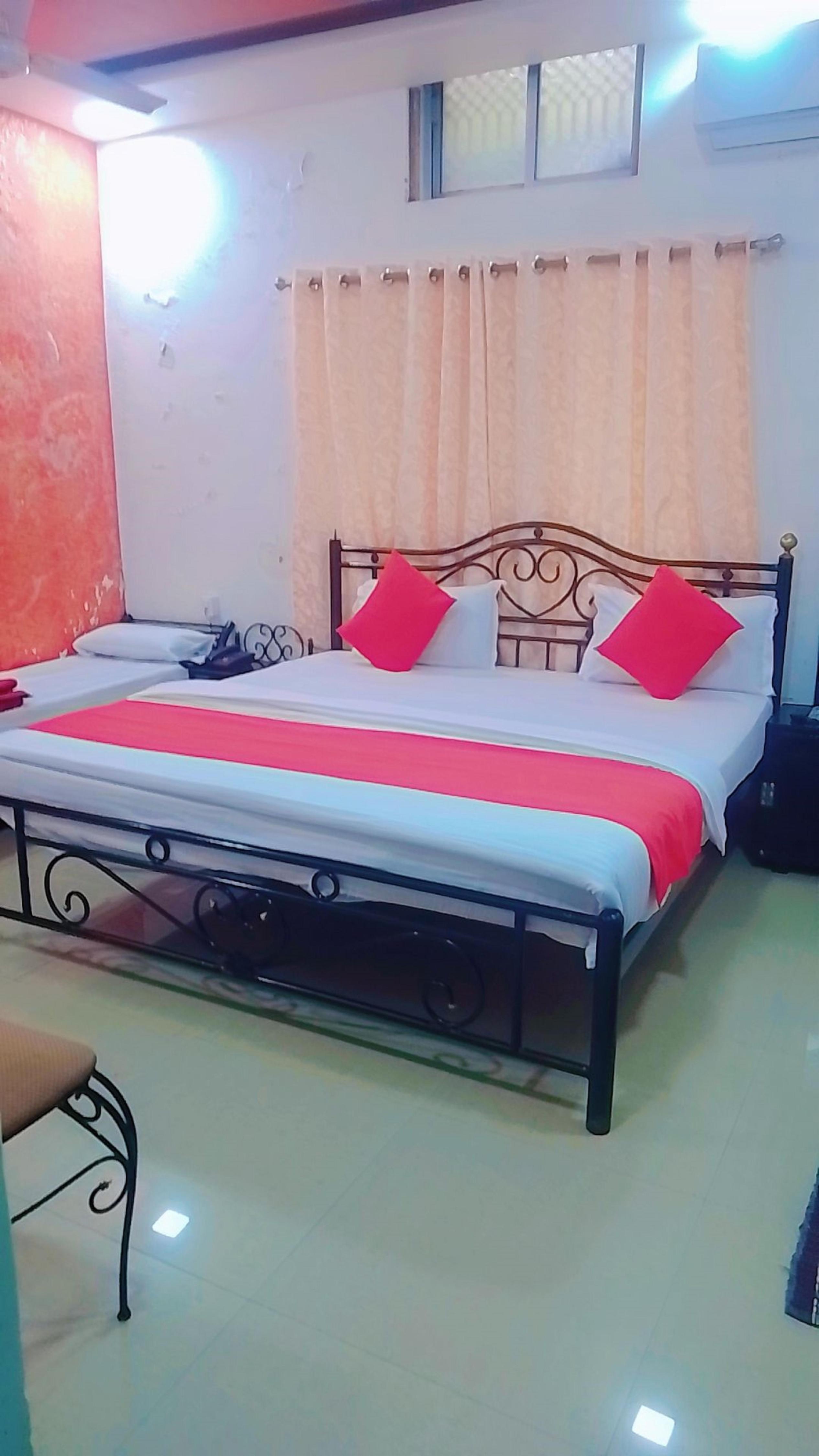 Deep Valley Mount Abu - Tap to explore photos