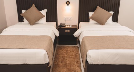Hotel Grand Vista Room Type - Deluxe Twin