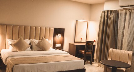 Hotel Grand Vista Room Type - Mini Suite