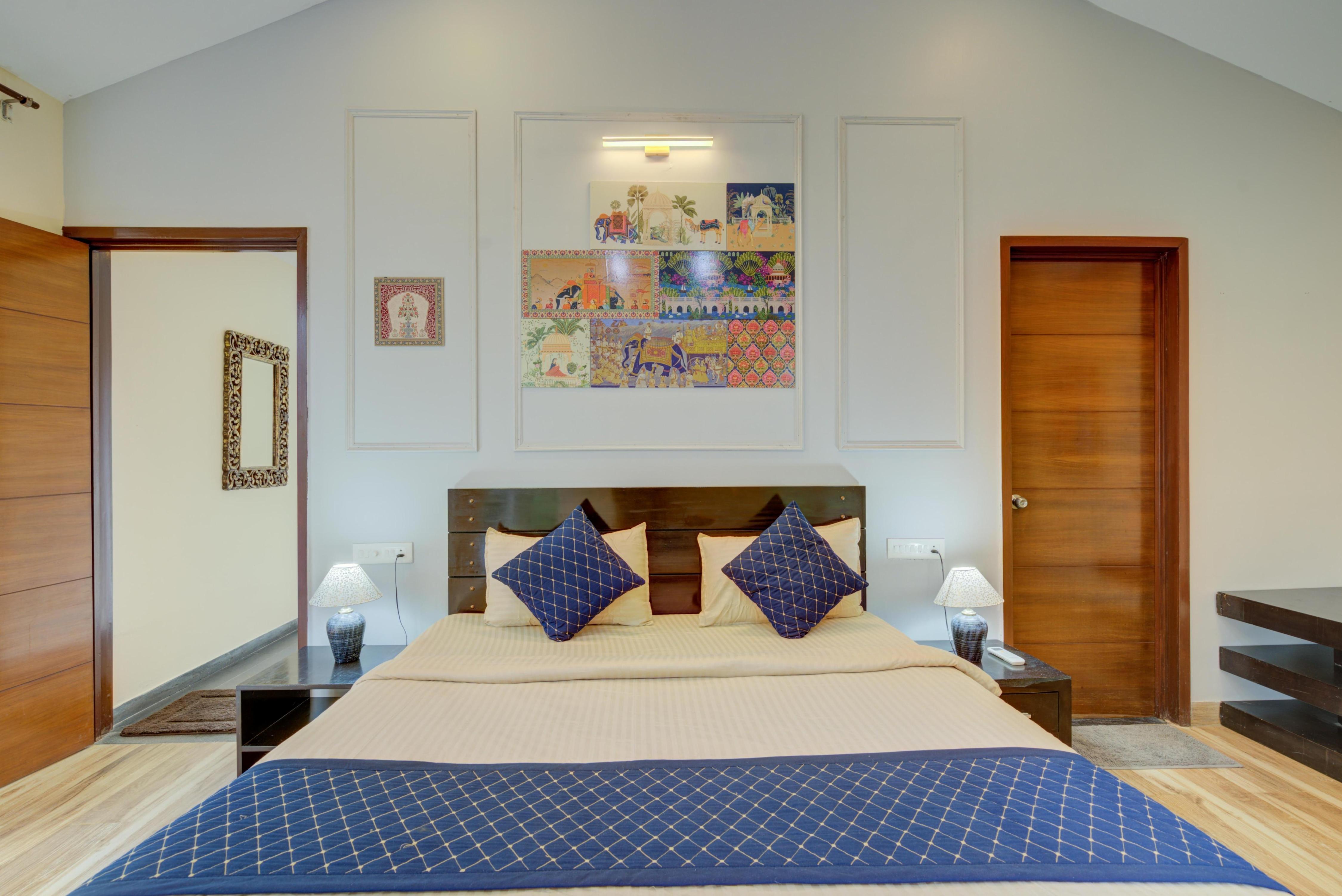 2BHK VIlla With Pool Near Beach