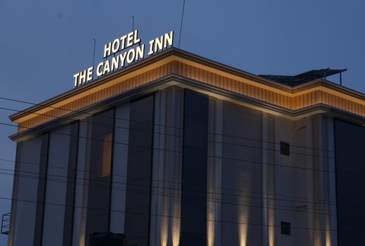 The Canyon Inn