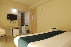 Krishna Nandu Room