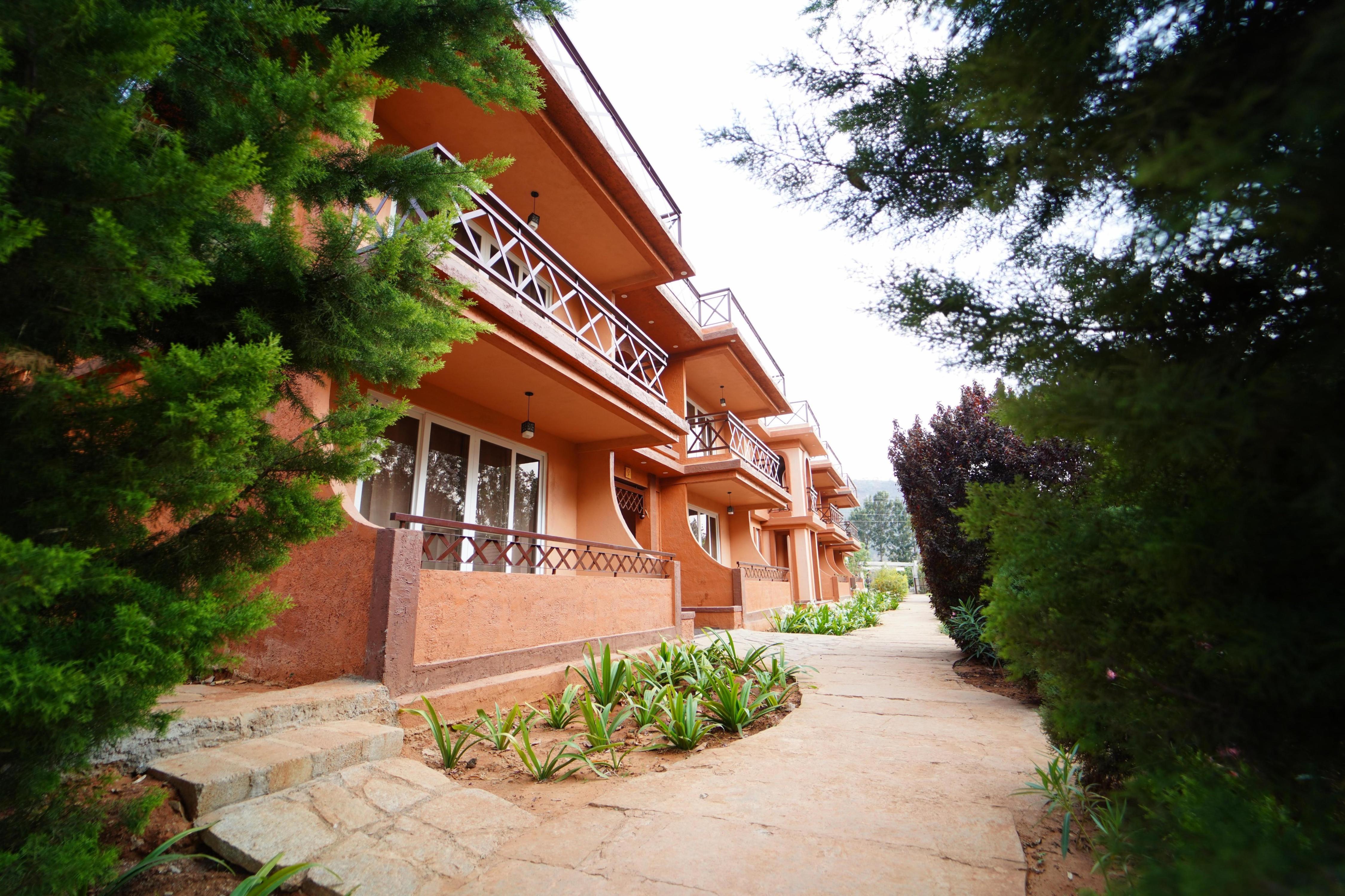 Satya Anantham Nature Retreat - Tap to explore photos