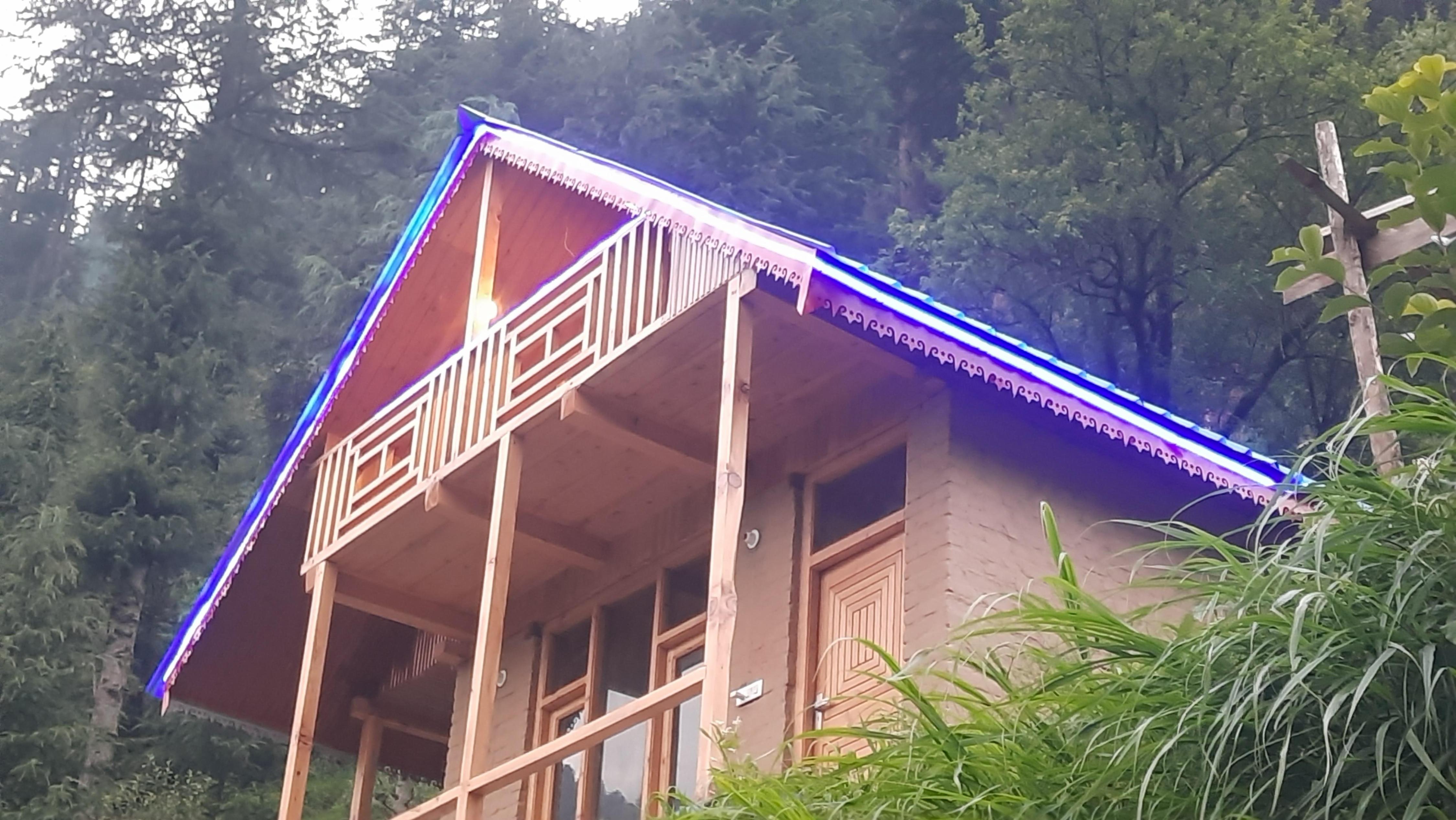 The Jalori View Log House Jibhi