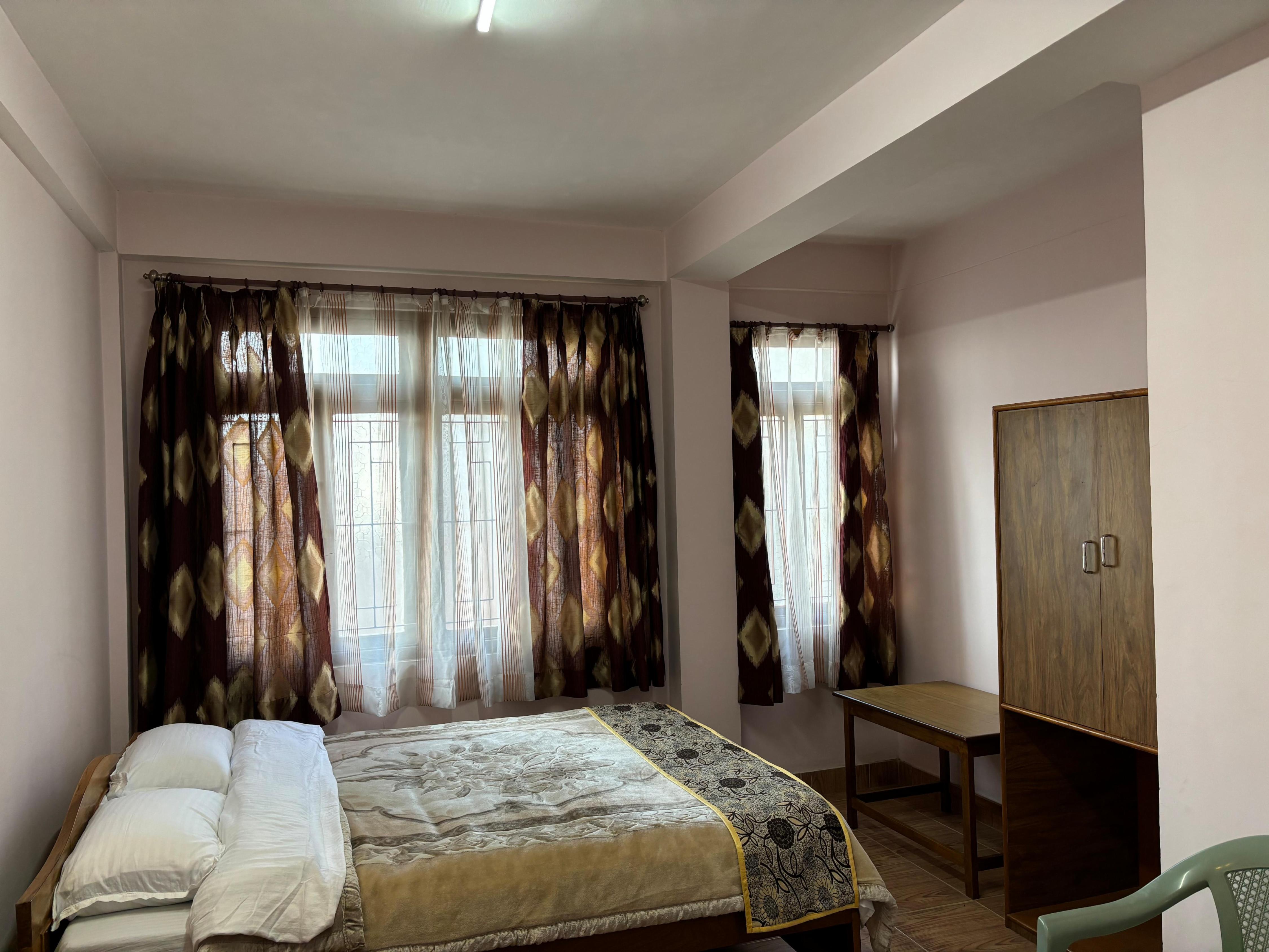 Deki Lodge Homestay, Kalimpong - Tap to explore photos