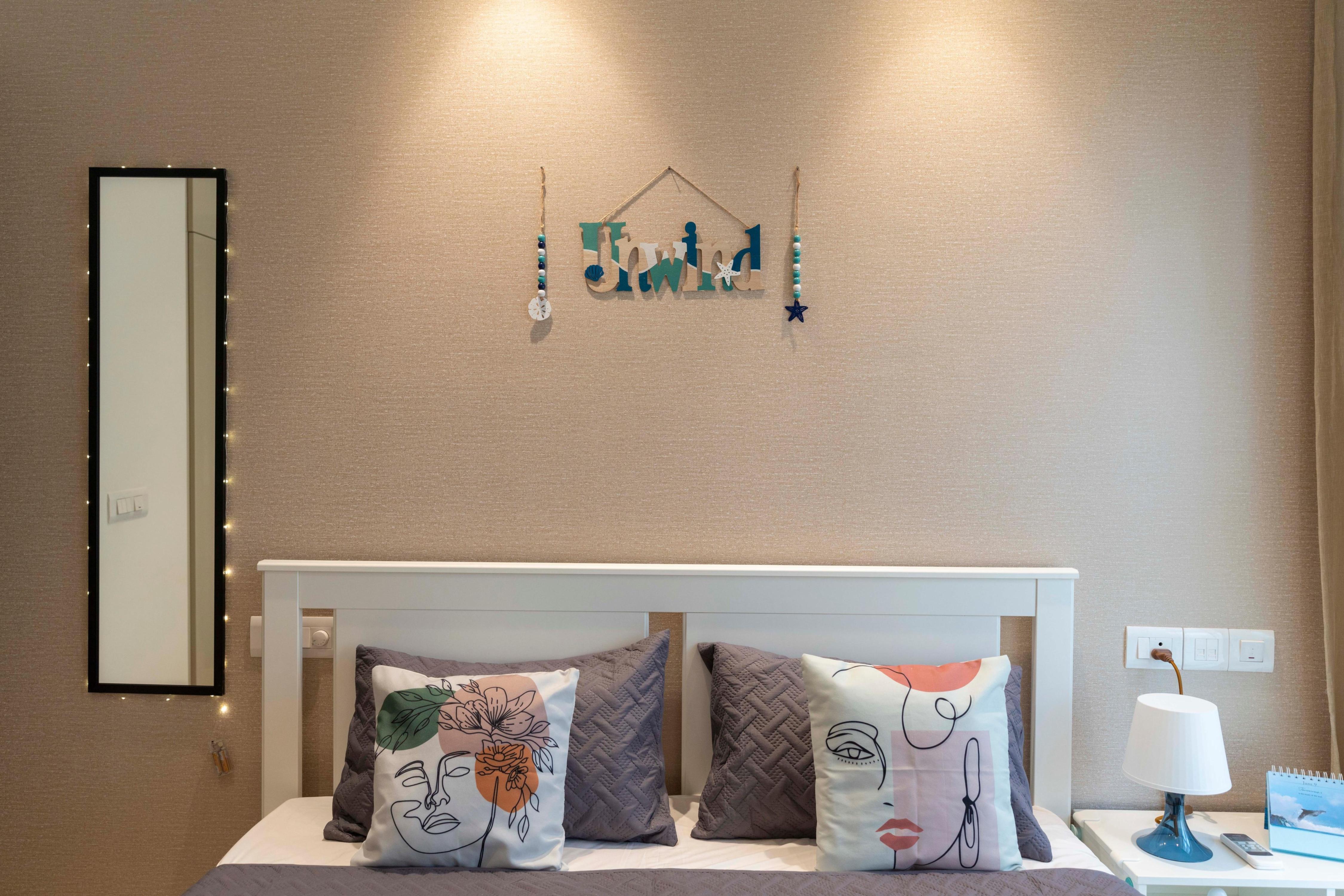 Themed 1BHK Apt in Hiranandani by Iconic Stays - Tap to explore photos