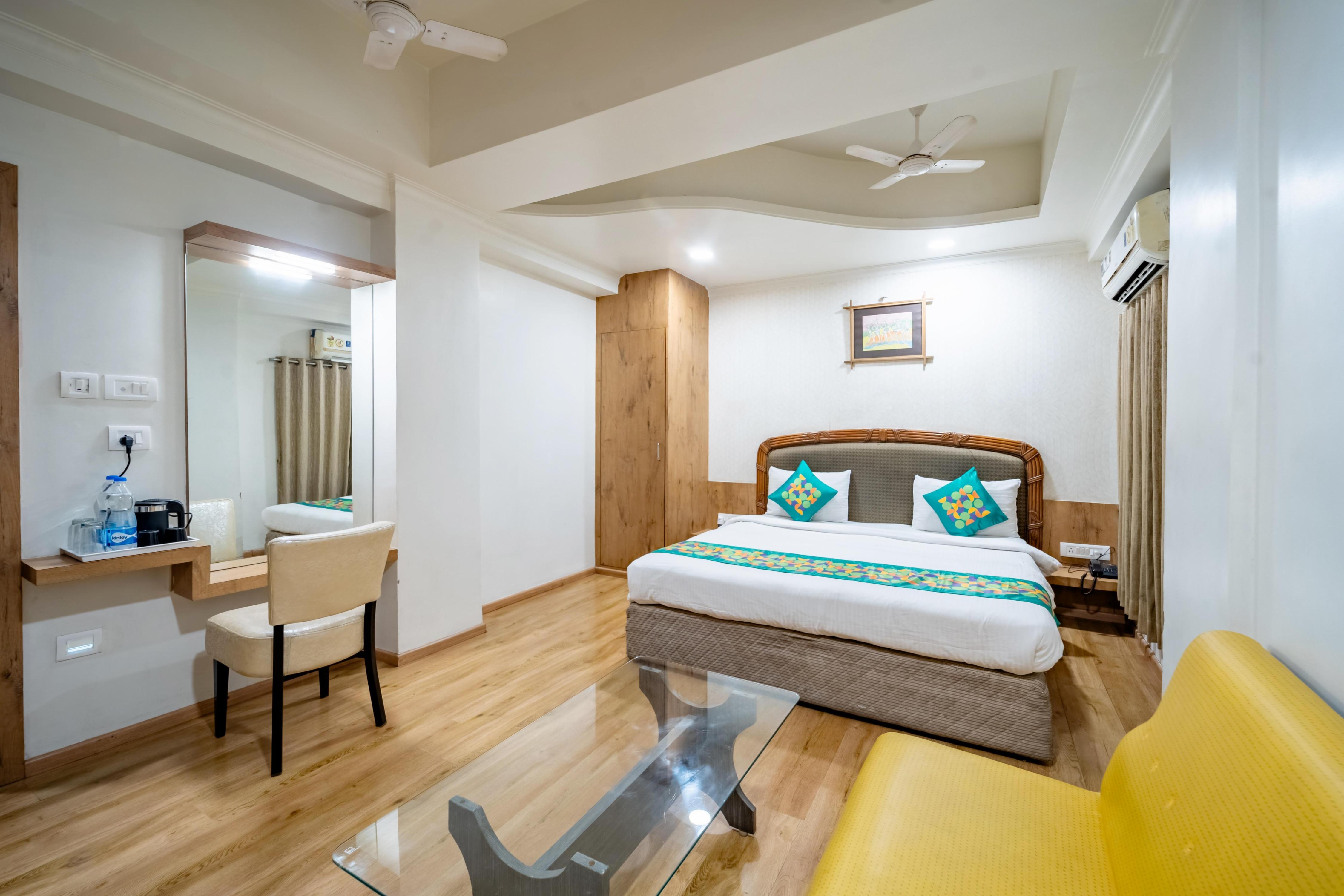 Treebo Kamal Regency, 100 Meters From Bhopal Junction Railway Station Room Type - Standard Room