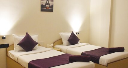 Date Palm Hotel Room Type - Deluxe Double or Twin Room