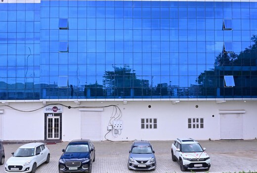 Date Palm Hotel