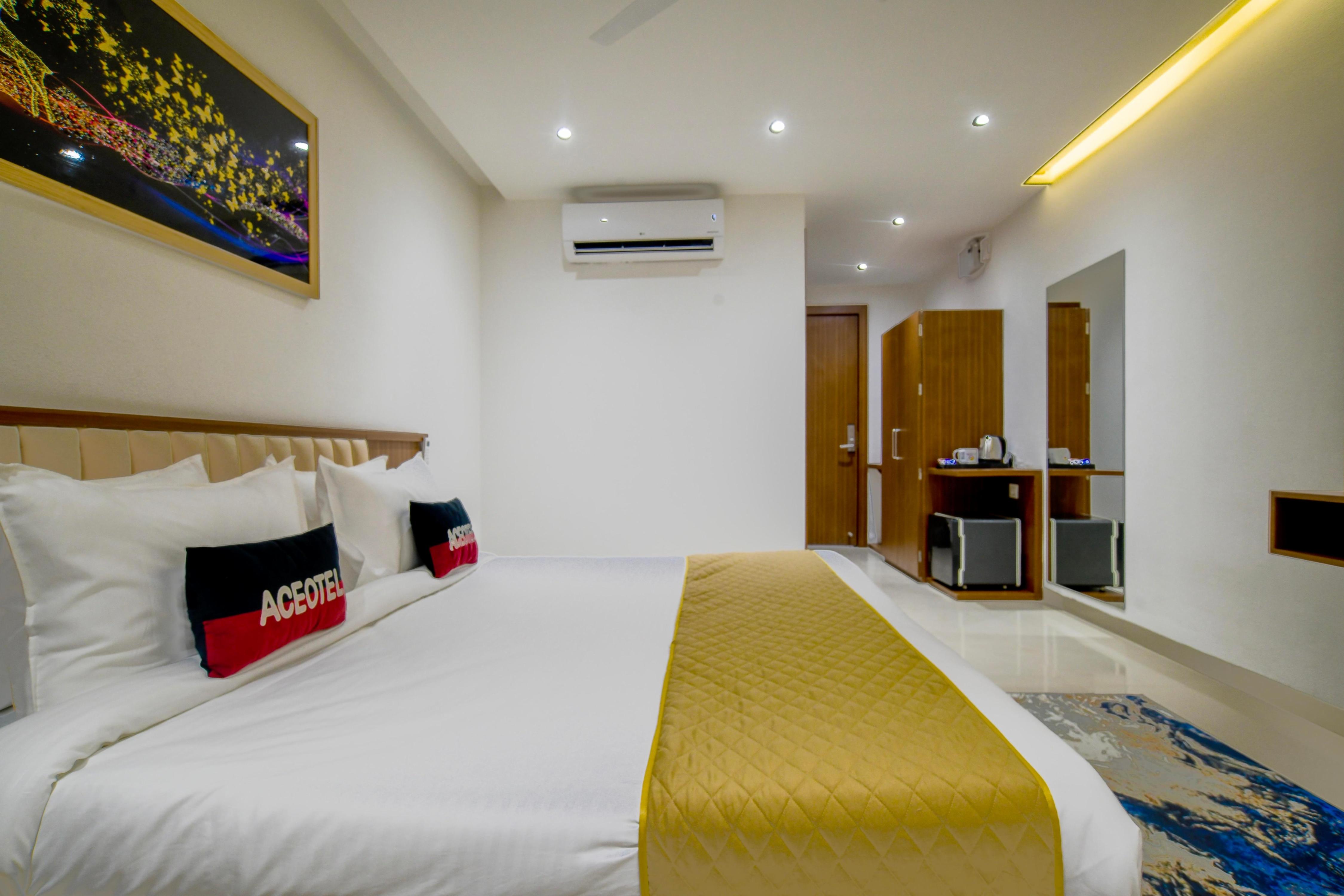 Aceotel Premier, Vijay Nagar Room Type - Ace Premium Room