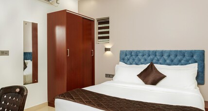 The Lotaz Hotel Room Type - Deluxe Room with Bath Tub