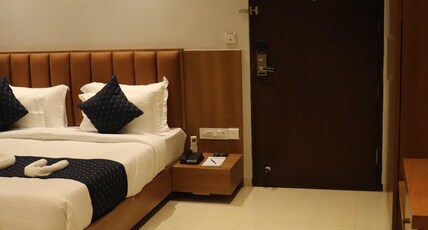 Oliver Hotels Room Type - Deluxe Room