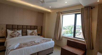 Hotel VR Lux Inn Room Type - Premium Room