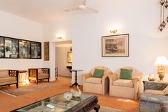 Handmade Homes Ballygunge : 3 bedroom apartment
