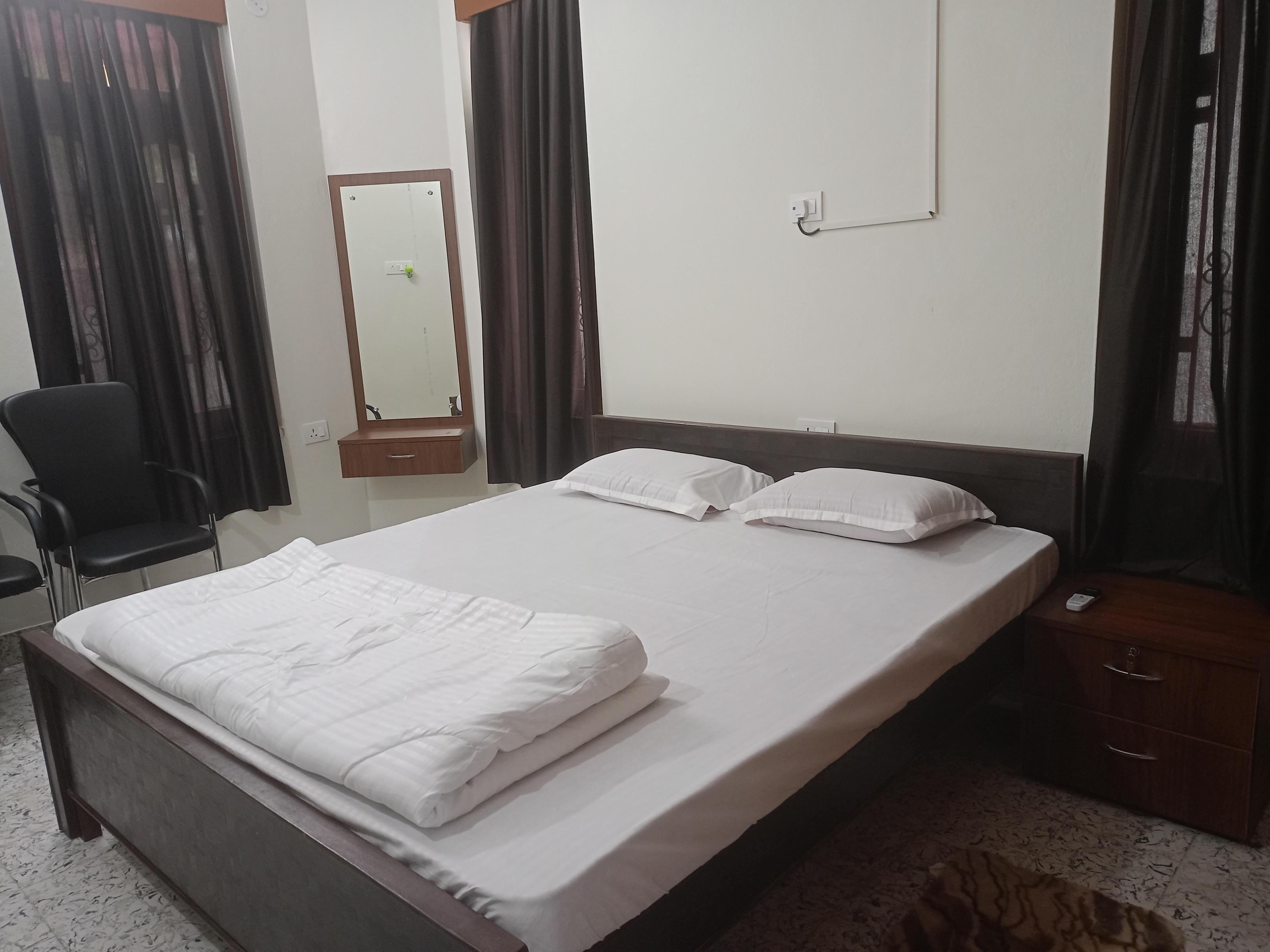 Capital Homestay - Tap to explore photos