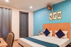 Hotel Twamev residency Uttam Nagar couple friendly