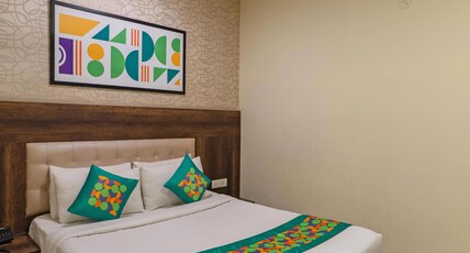 Treebo Cranberry Delight, Manyata Tech Park Room Type - Standard  Room