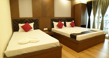 Hotel Jairam Waybay Room Type - DELUXE TRIPLE ROOM