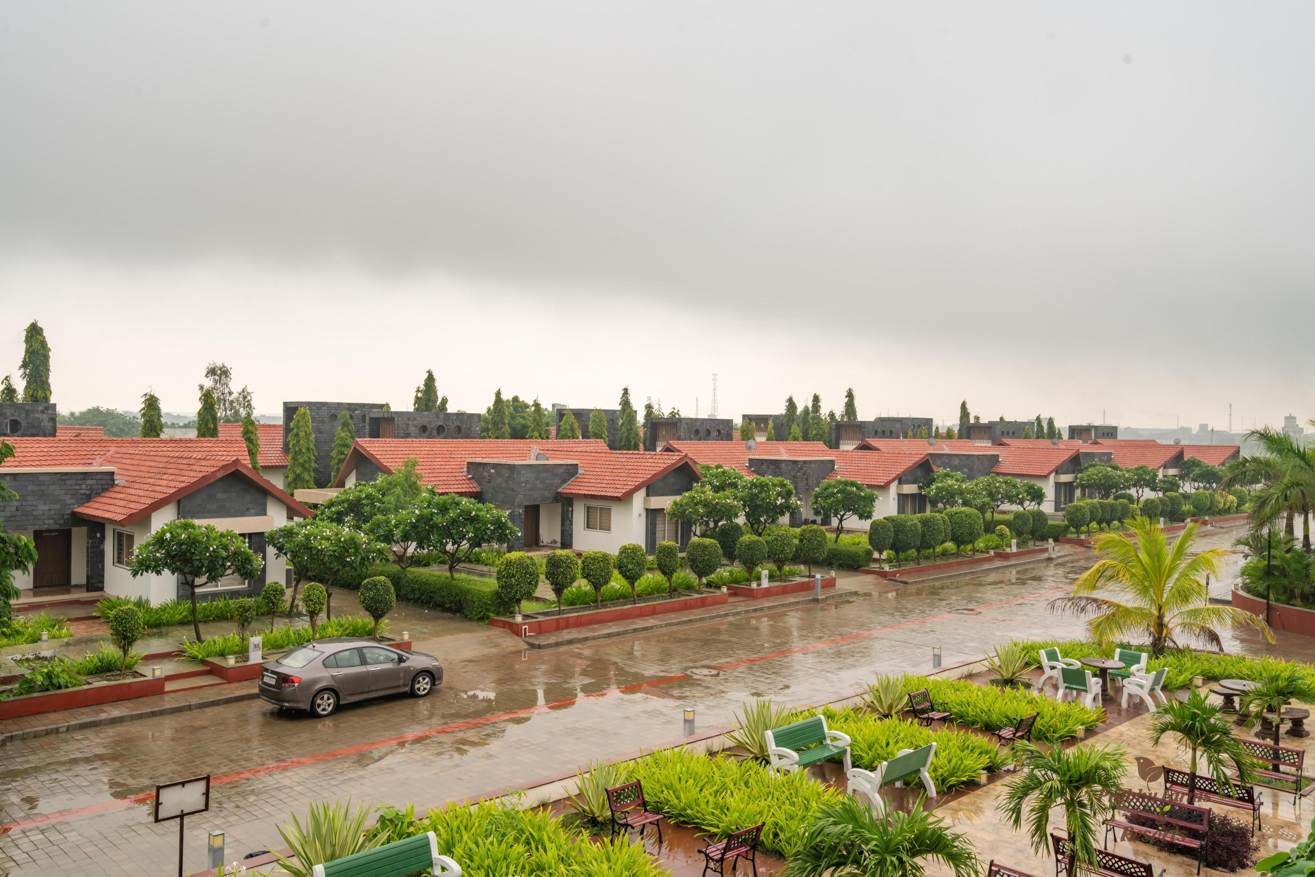 Prabhu Resort by King's Kraft, Rajkot