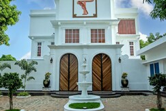 T Resort (Luxury Rooms & Pool Villas)