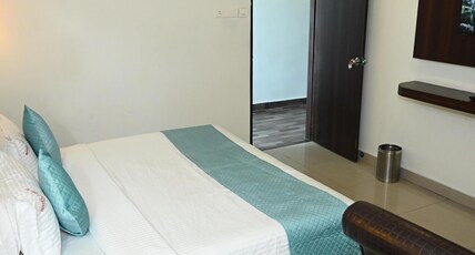 Hotel V Pride Comfort Room Type - Suite