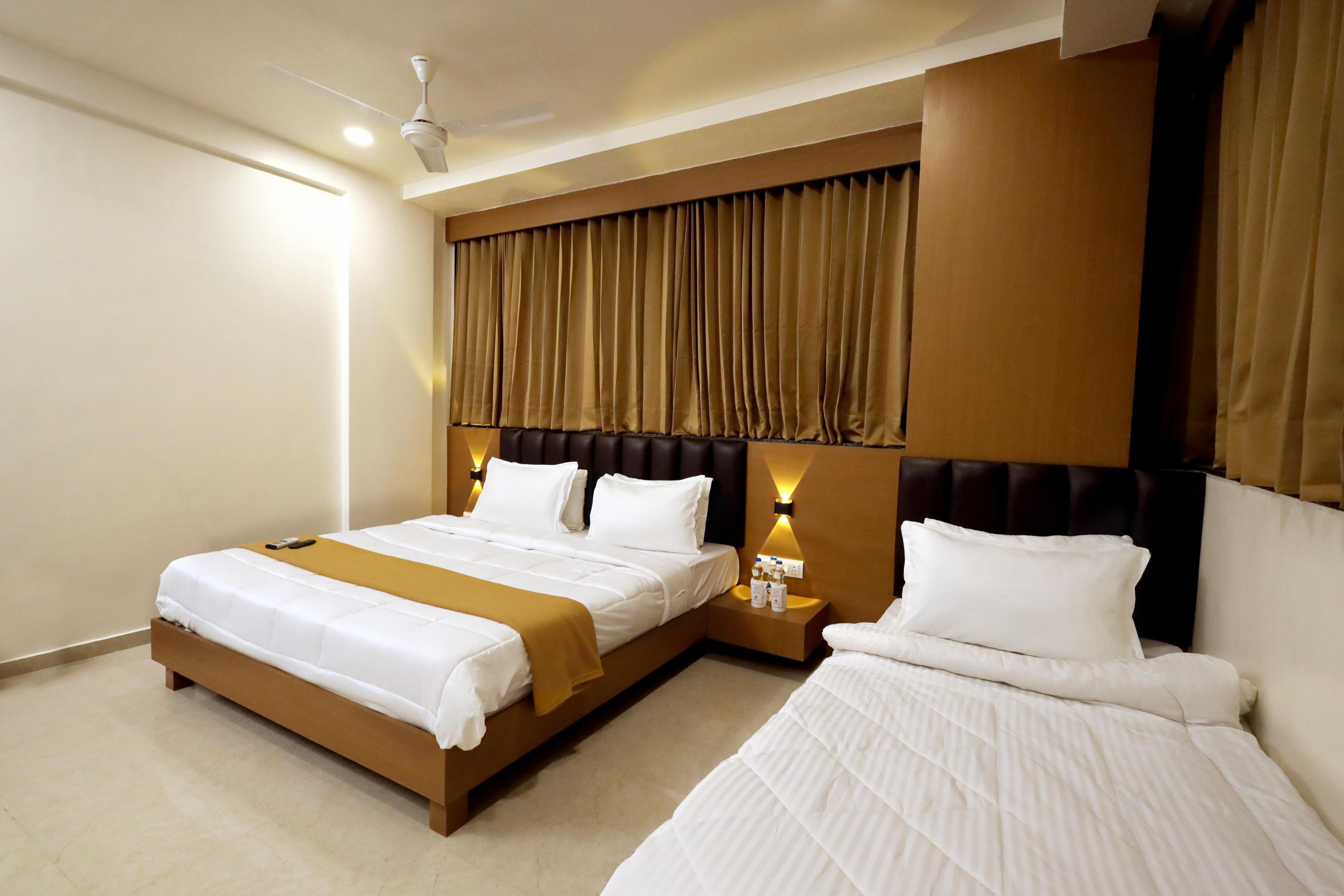 Hotel Shivansh Somnath-2.5kms from Somnath Temple - Tap to explore photos
