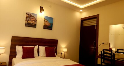 Shivalayaa Room Type - Deluxe Double Room with Balcony