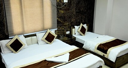 Nanak Palace Guest House Room Type - Triple Bedded Room Nanak Palace Guest House Room Type - Triple Bedded Room